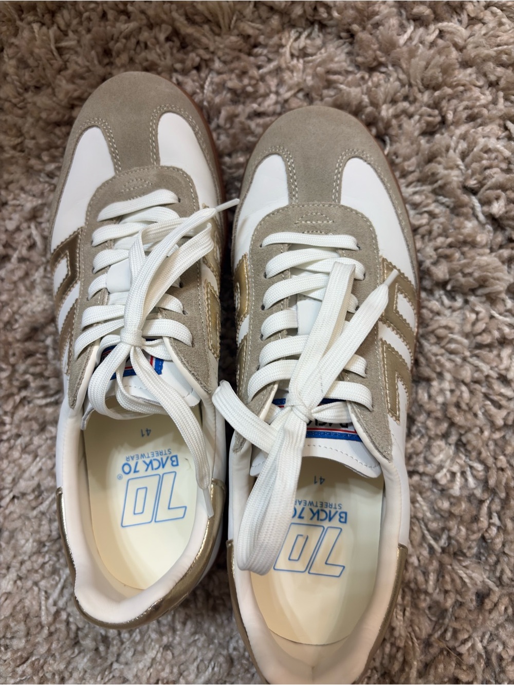 Men's Beige & White Casual Sneakers with Suede Accents